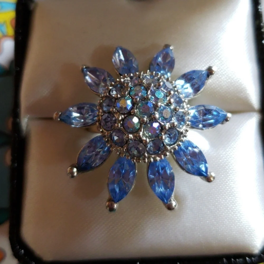 New beautiful light blue ring